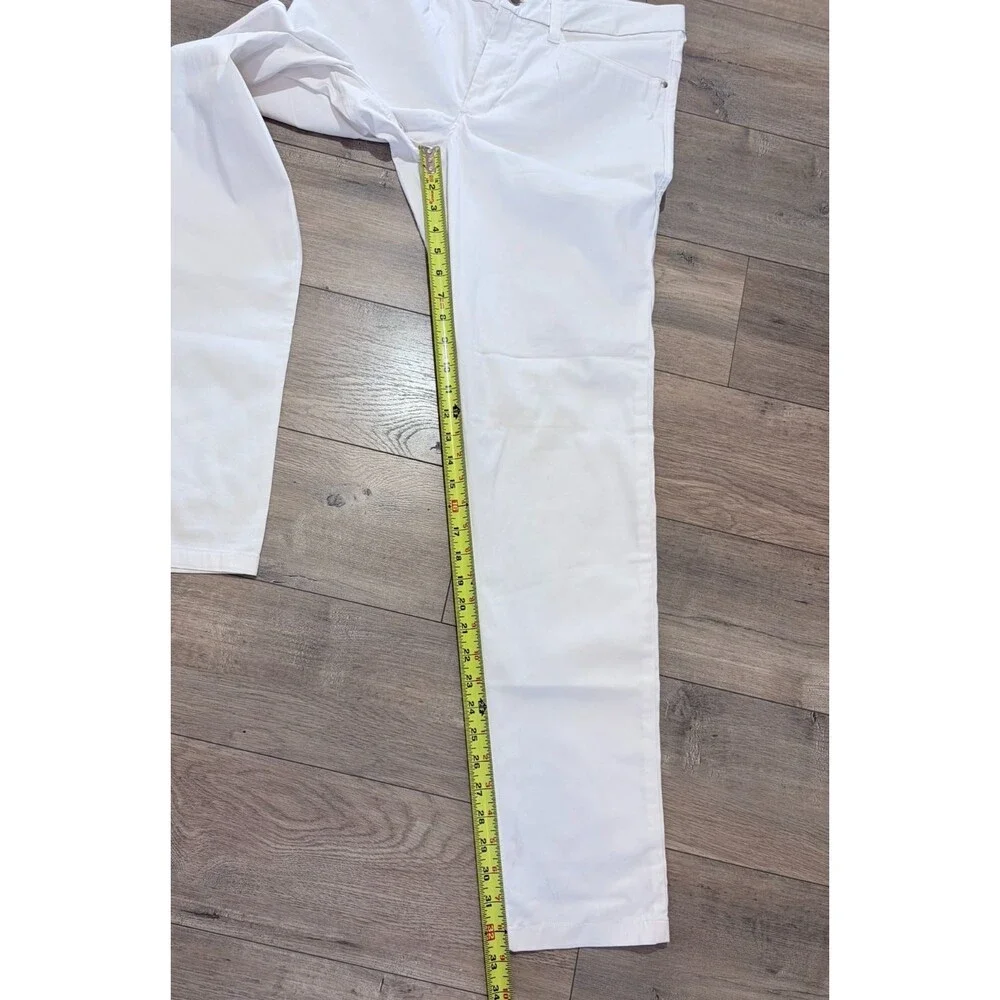 Lululemon ABC Mens 30X33 Taper Warpstreme Golf Casual Stretch Pants White